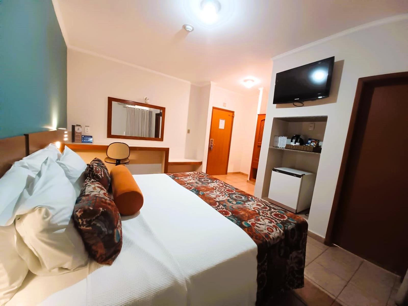Hotel Riviera Aracatuba  Luaran gambar