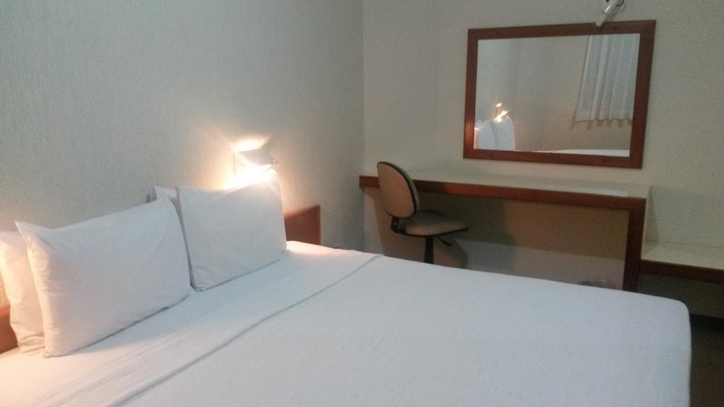 Hotel Riviera Aracatuba  Luaran gambar